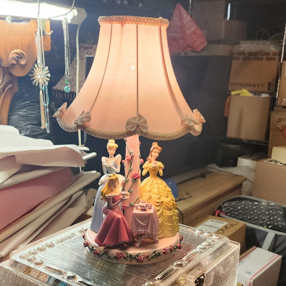 Hampton Bay collection Disney Princess Lamp